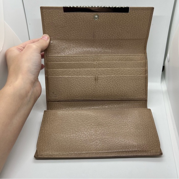 Gucci Wallet - Long Trifold in Tan Leather - Picture 5 of 16